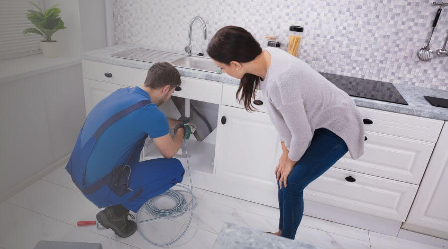 Expert burst pipe repair services in Petersburg, TX